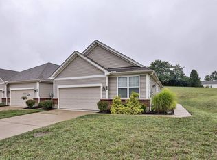 100 Springwood Pl, Amelia, OH 45102