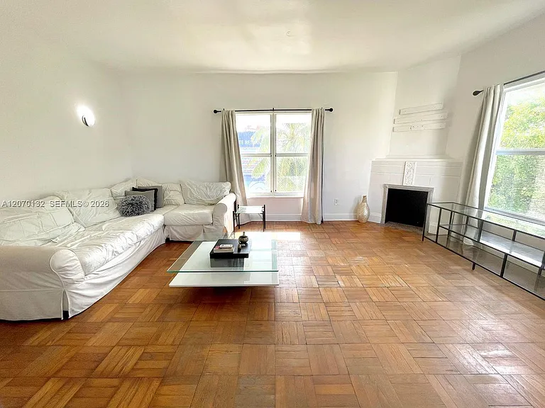 4035 N Meridian Ave #305 — Photo 6