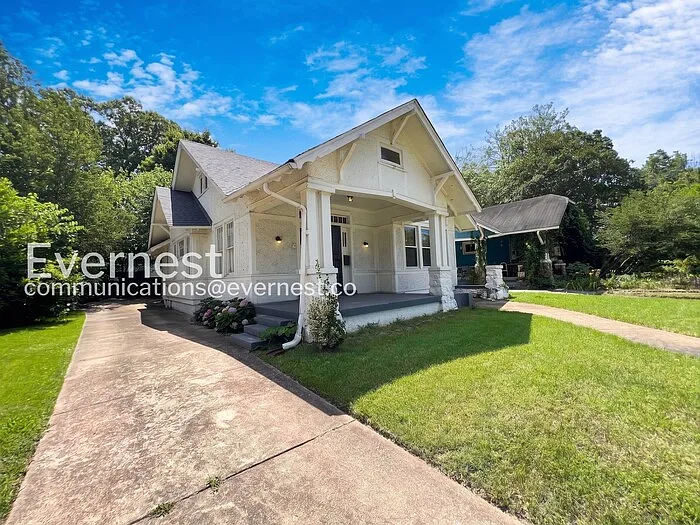 426 Garland St — Photo 2