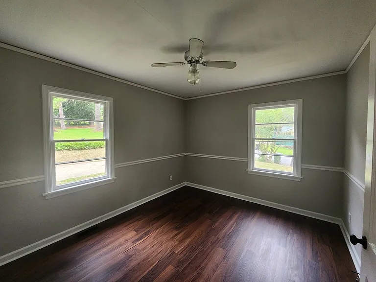 4117 Lake Dr — Photo 16