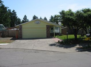 736 NE 197th Ave, Portland, OR 97230