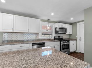 39 Crescent Rd, Pawtucket, RI 02861