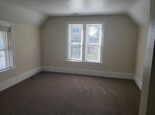 334 Oak St, Wyandotte, MI 48192