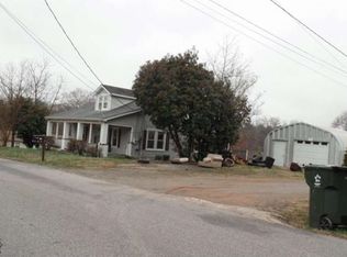 126 Huss Ave, Hudson, NC 28638