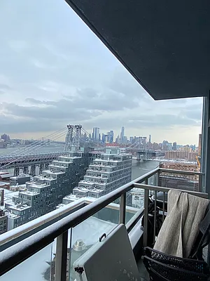 Rented by Nooklyn NYC LLC | media 51