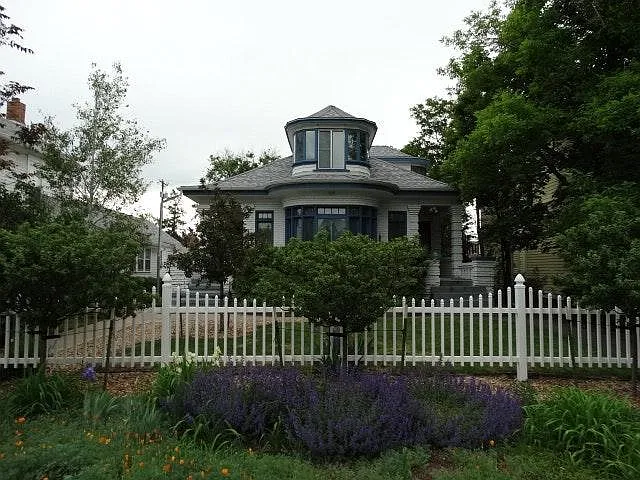 509 N Nevada Avenue — Photo 2