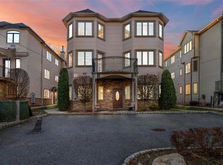 71 Decatur Ave UNIT 311, Spring Valley, NY 10977