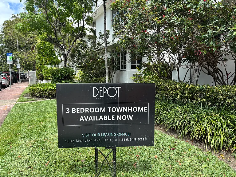 Depot Miami — Photo 81