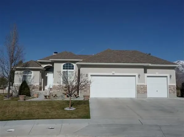 44 Keel Ct, Stansbury Park, UT 84074