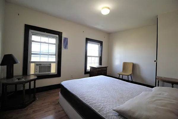 Rented by Hagstrom Management Inc | media 31