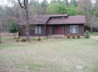 479 Oak Leaf Cir, Winchester, TN 37398