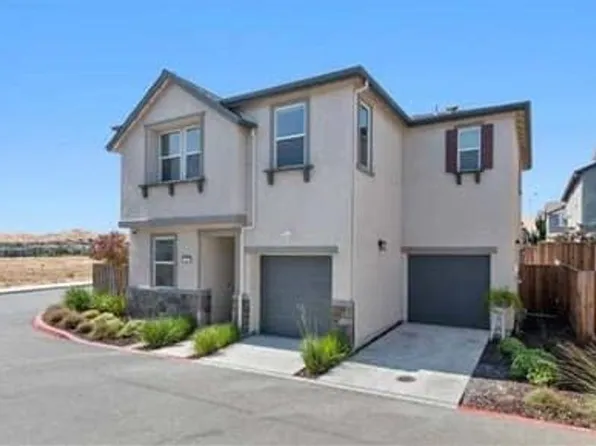 300 Hideaway Ln, Pittsburg, CA 94565