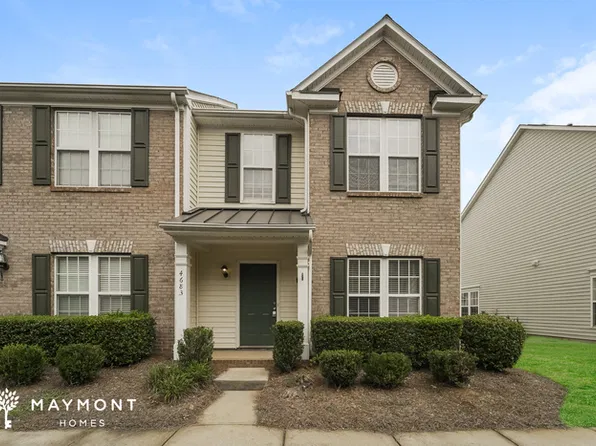 4683 Forestridge Commons Dr, Charlotte, NC 28269