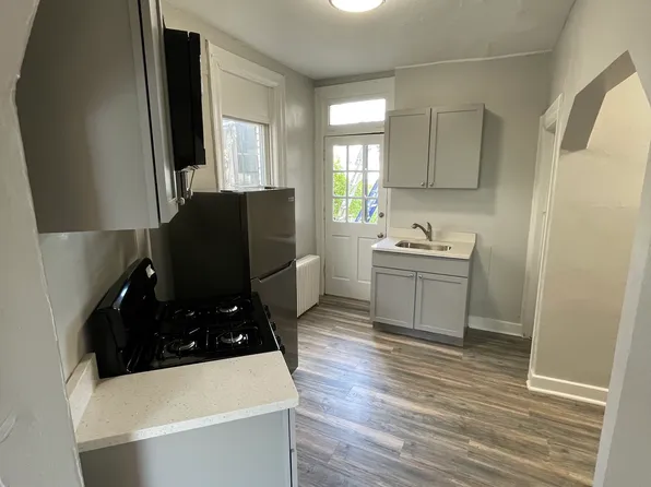 749 Hazelwood Ave APT 1, Pittsburgh, PA 15217
