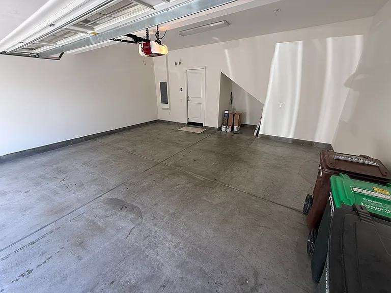 4 Higo St — Photo 23