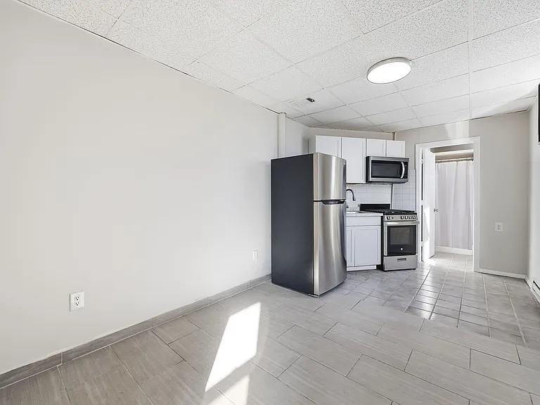 805 W New York Ave — Photo 8