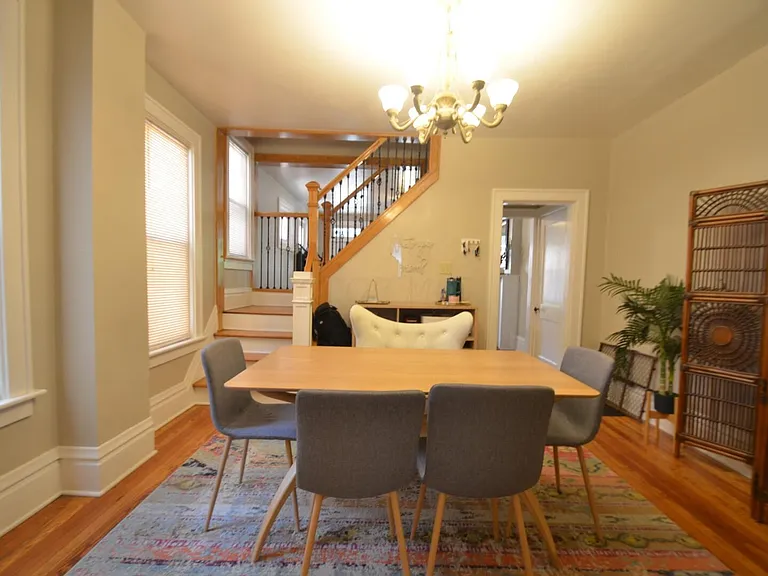 1047 Harrison Ave — Photo 6