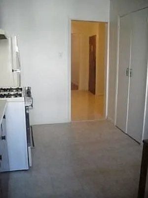 Rented by Robyn Lee, LREB | media 8