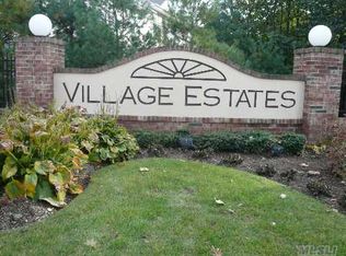 116 Francesca Way, Amityville, NY 11701