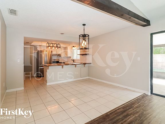 4th image of 3432 Heather Glynn Dr