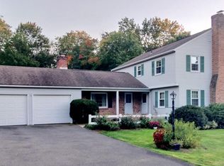 16 Porter Dr, Wilbraham, MA 01095