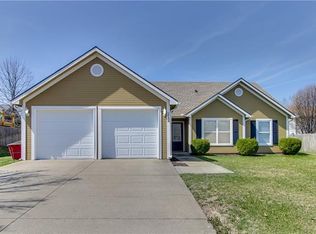 212 S Black Jack Ave, Lone Jack, MO 64070