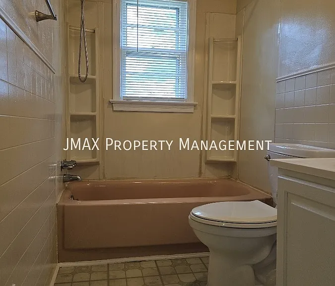1515 Dunbar St NW — Photo 12