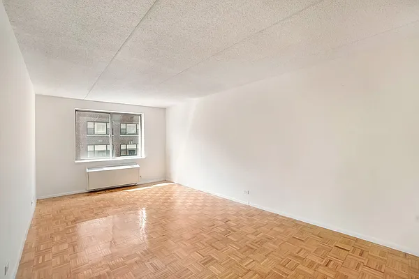 Rented by Compass | media 10