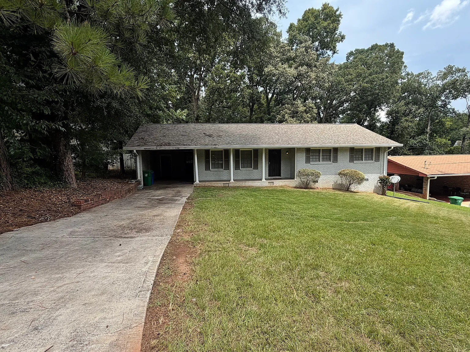 3 bed, 1341 sqft, $1,750 — Photo 2