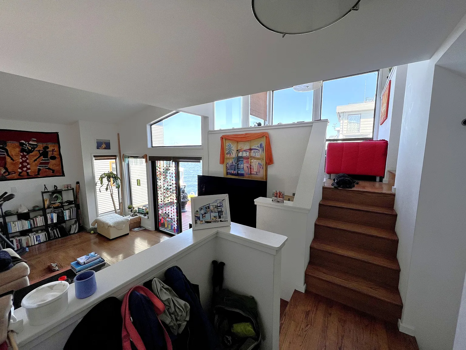 2235 Fairview Ave E — Photo 4