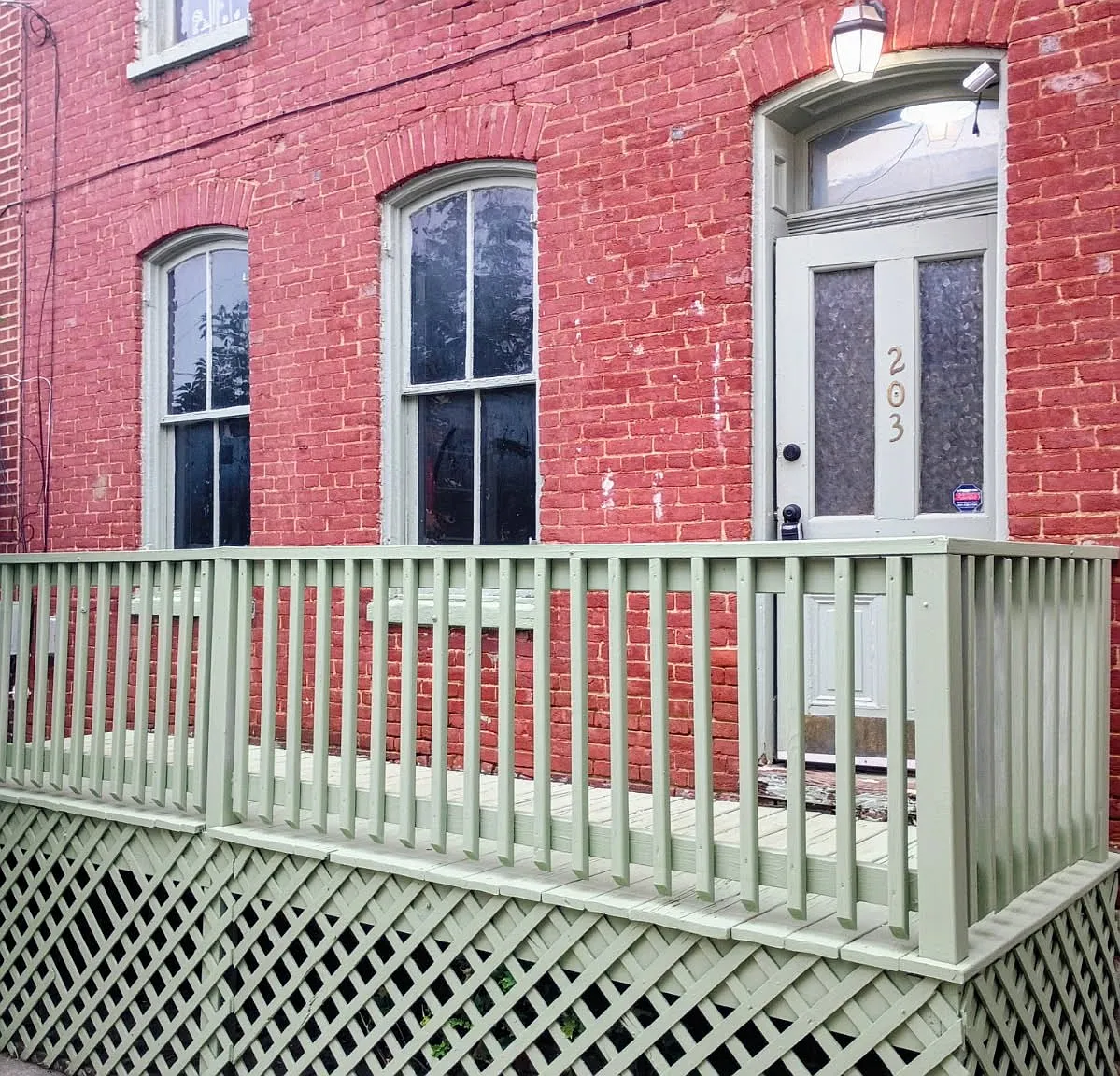 Studio, 800 sqft, $800 — Photo 3