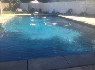 904 E Ada Ave, Glendora, CA 91741