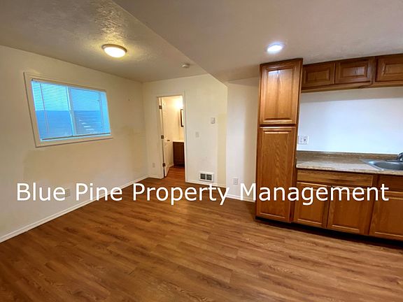 4th image of 840 Garfield St APT 4