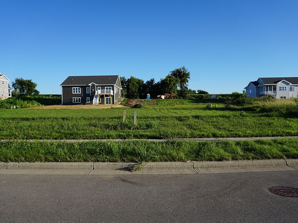 1st image of 228 Little Bear Dr #8G6F63