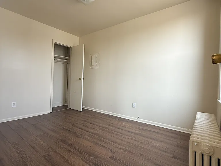292 Catherine St #3 — Photo 6