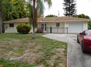 1431 Shelby Pkwy, Cape Coral, FL 33904