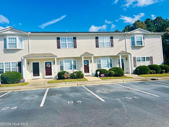 2nd image of 3813 Vancroft Cir #D4