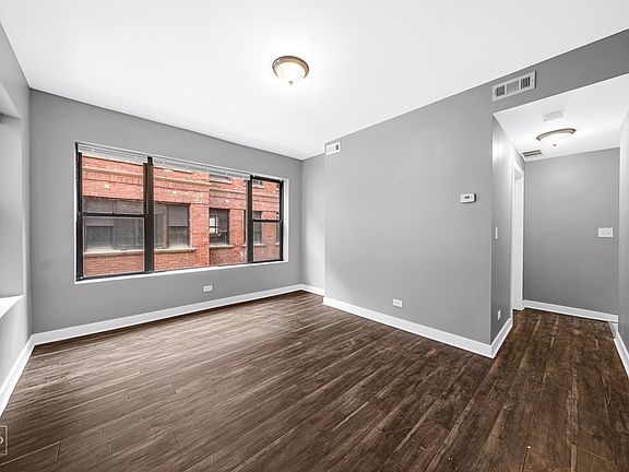 4th image of 11238 S Vernon Ave #38-1W