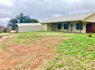 302B E Granite St, Llano, TX 78643