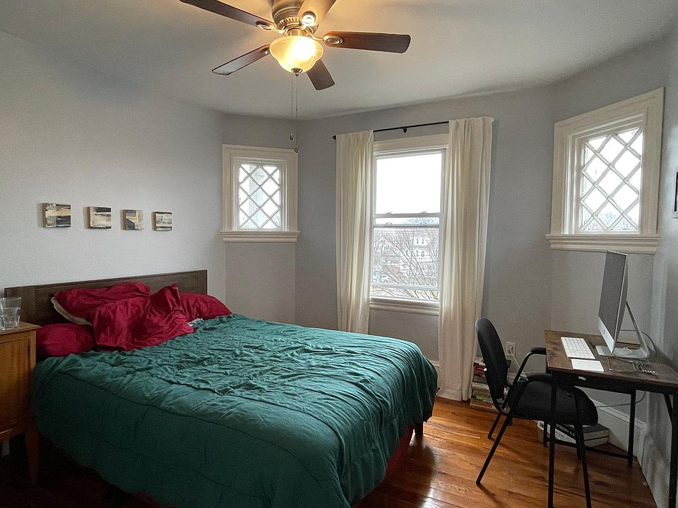 2nd image of 10 Sylvan Ave Floor 3