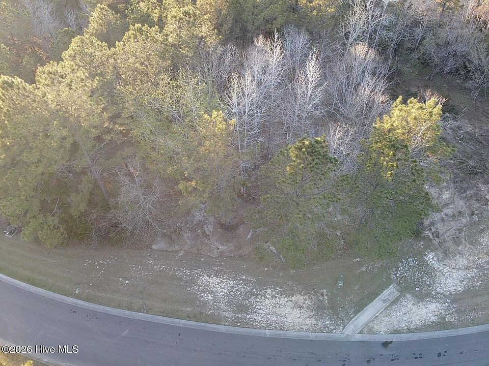 1st image of 751 Cedarhurst Drive SE