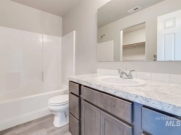 13564 Palm Beach Dr — Photo 9