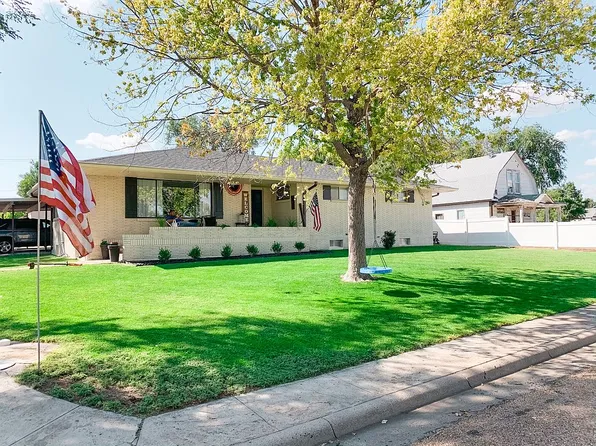 417 N Boeke St, Sharon Springs, KS 67758