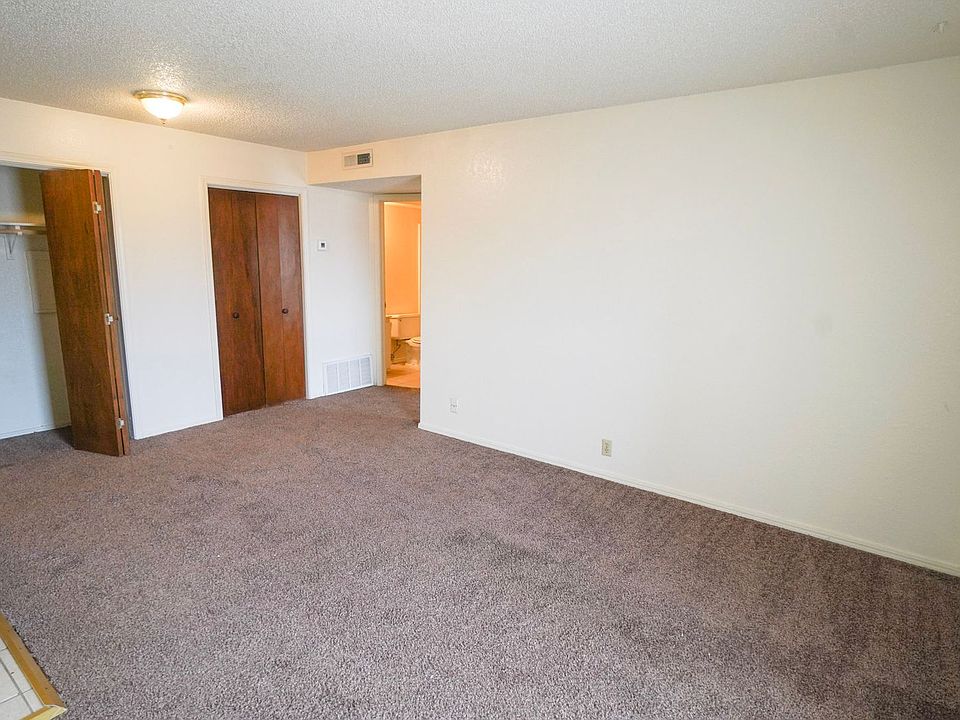 901 S US Highway 77 18 901 S Us Highway 77 Noble OK Zillow