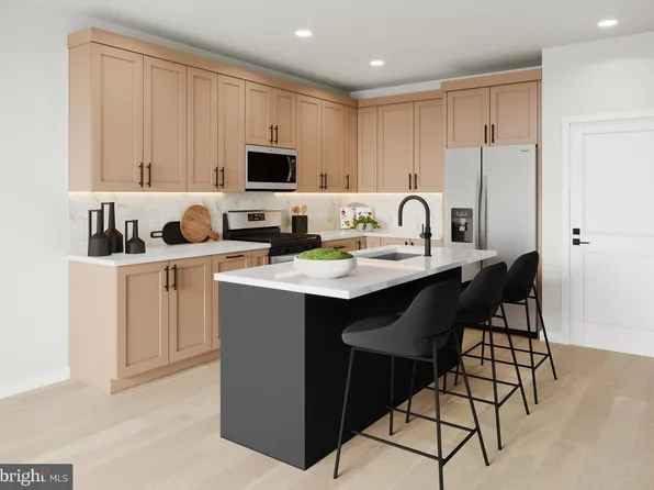 42734 Slane Hill Ter, Chantilly, VA 20152