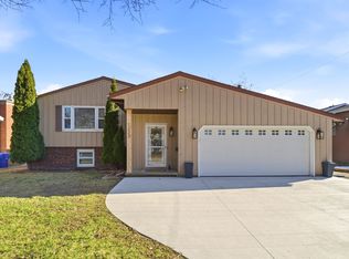 1223 W Grant St, Appleton, WI 54914
