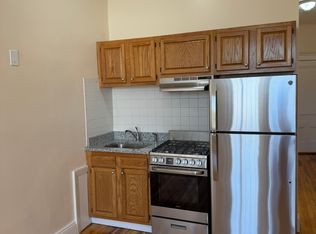 421 Hancock St #15, Quincy, MA 02171