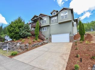 225 Curtis Dr, Longview, WA 98632