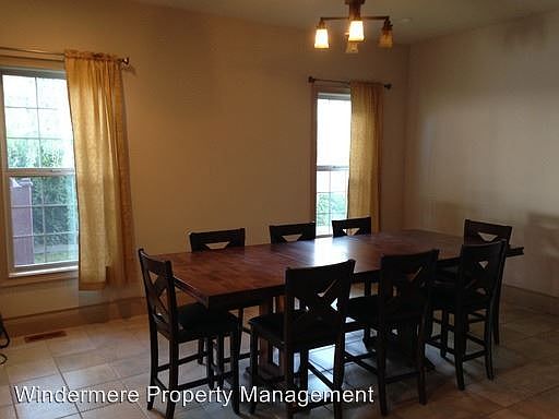 2nd image of 327 E Birch St #2908119