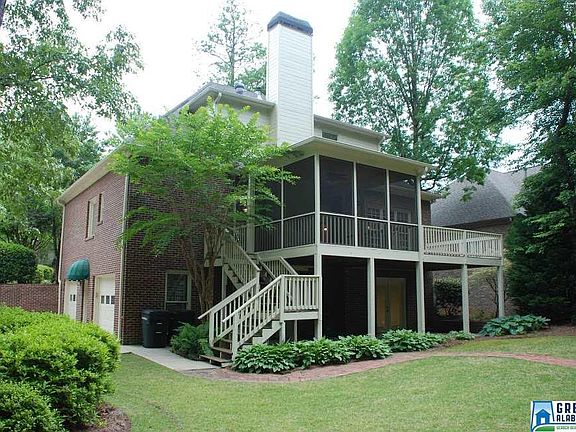 Impeccable lawn & dual-decks